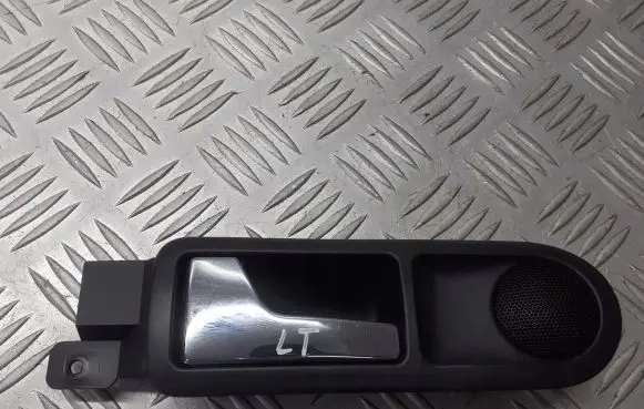 Volkswagen PASSAT B5.5 Rear door interior handle 3B0839113