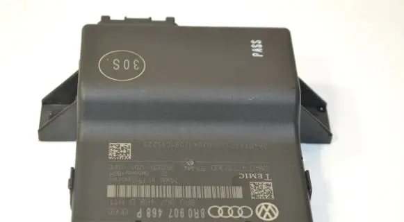 Audi Q5 SQ5 Gateway control module 8R0907468D 8R0907468P