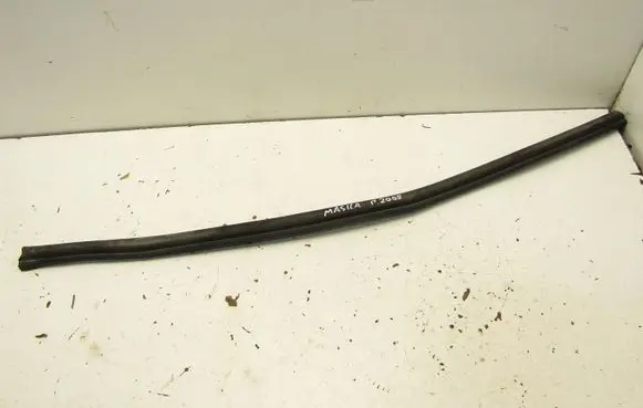 Peugeot 2008 II Engine compartment rubber 1244