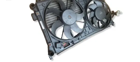 Volkswagen Touran I Radiator set 1T0820411B 1K0121251P 1K0121207J