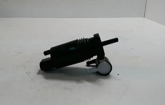 Land Rover Range Rover Sport L494 Headlight washer pump 1020133002