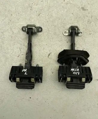 Alfa Romeo 159 Front door check strap stopper 60690659