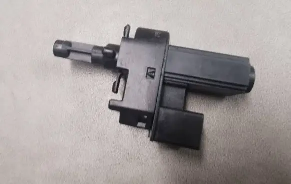 Volvo V50 Clutch pedal sensor 4M5T7C534AA 8M5T7C534AA
