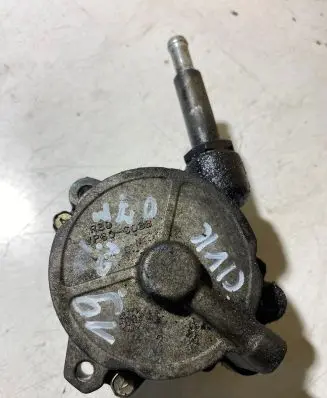 Vacuum pump