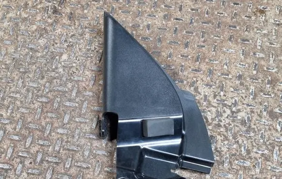 Nissan Qashqai Other front door trim element 802934EA1A