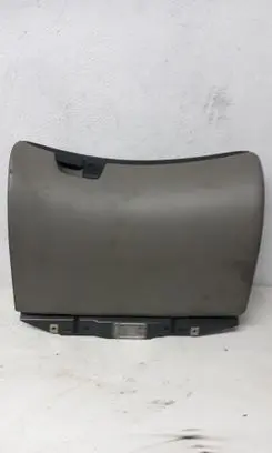 Volvo XC70 Glove box
