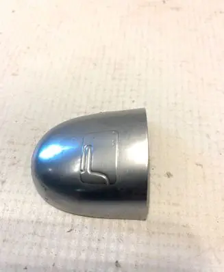 Renault Laguna I Front door handle cover 8200036411