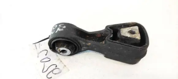 Peugeot 807 Engine mount bracket