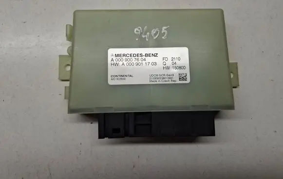 Mercedes-Benz E W213 Reducing agents exhaust control unit 0009007604 A0009007604 A0009011703