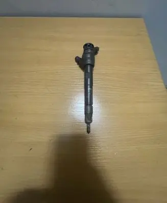 Jaguar F-Pace Fuel injector 0445110664 G4D39K546CA