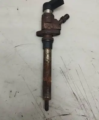 Volvo V70 Fuel injector 9657144580 HE1744979