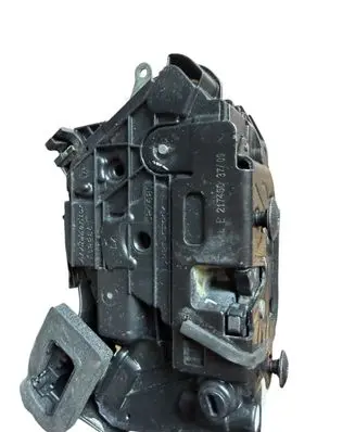 Volkswagen Polo V 6R Rear door lock 5K4839015F