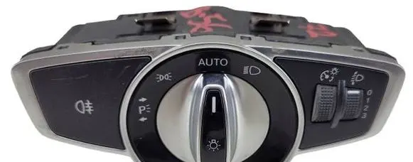 Mercedes-Benz V Class W447 Light switch A4479053502
