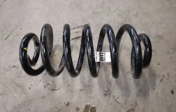 Buick Encore I Rear coil spring 95174968