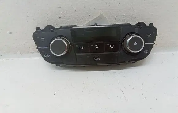Opel Insignia A Air conditioner control unit module 