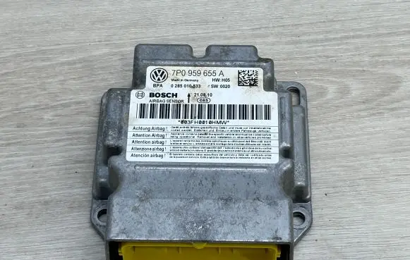Volkswagen Touareg II Airbag control unit/module 7P0959655A