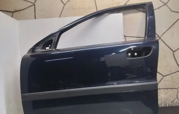 Volvo S60 Front door
