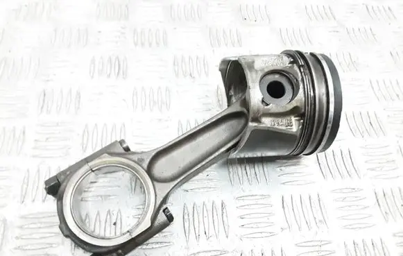 Volvo V50 Piston with connecting rod 085190