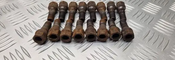 Peugeot 307 Nuts/bolts 