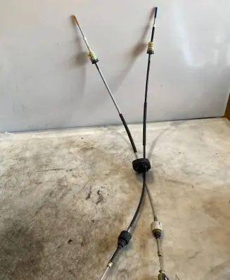 Opel Cascada Gear shift cable linkage 55488637