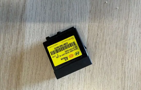 Hyundai i30 AUX in-socket connector 96120F2010