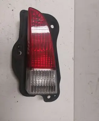 Hyundai Elantra Rear/tail lights 92401