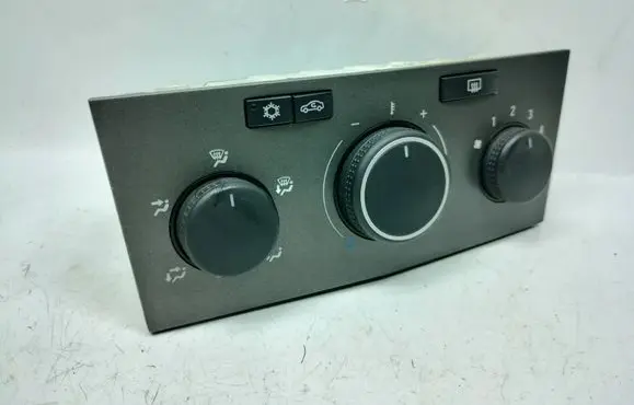 Opel Astra H Climate control unit 13201300 09112005 901512410005