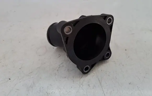 Toyota Corolla Verso AR10 Thermostat housing 163210R011