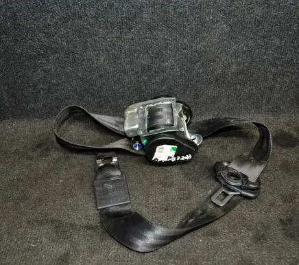 Audi A4 S4 B7 8E 8H Front seatbelt 560788501