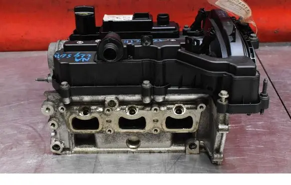Ford Fiesta Engine head RFE3BG6090