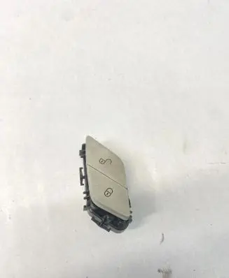 Mercedes-Benz C W205 Central locking switch button A2059055151