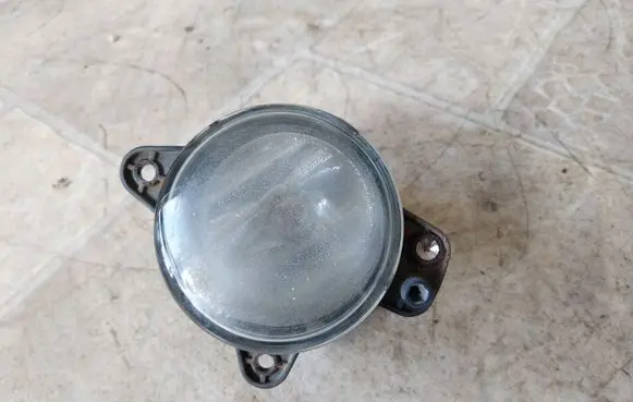 Volkswagen Transporter - Caravelle T5 Front fog light