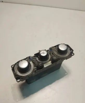Mitsubishi Outlander Climate control unit MR979972HA CAB502A030AB SE21