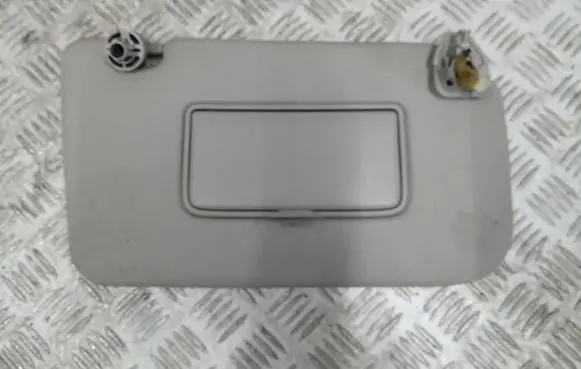 Nissan X-Trail T32 Sun visor
