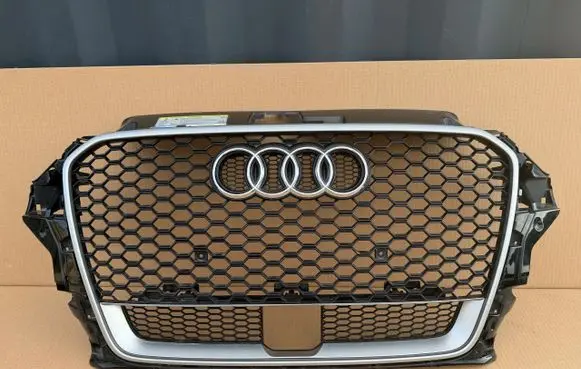 Audi RS3 Front bumper upper radiator grill 8V4853653