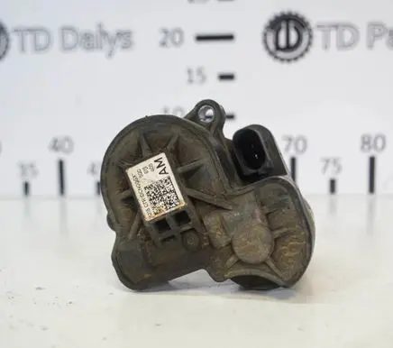 Volkswagen Golf VII Hand brake/parking brake motor 5Q0615405AM