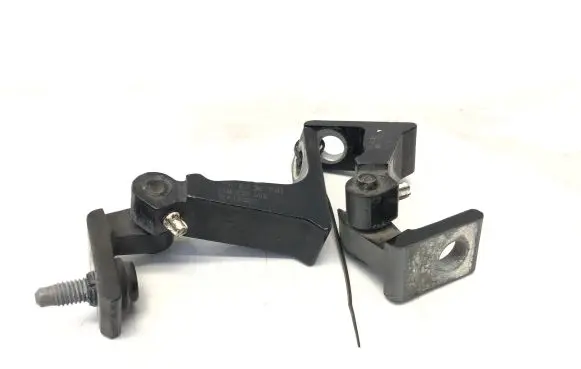 Audi A5 Sportback 8TA Rear door upper hinge 8K0831402E 8T8833402