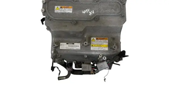 Mitsubishi Outlander Voltage converter/converter module 9410A095 CZ2415020787 MA24000667