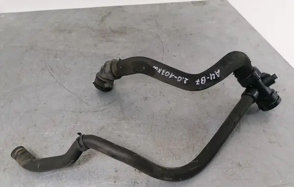 Audi A4 S4 B7 8E 8H Engine coolant pipe/hose 8E0121049AC