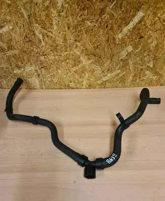 Coolant pipe/hose