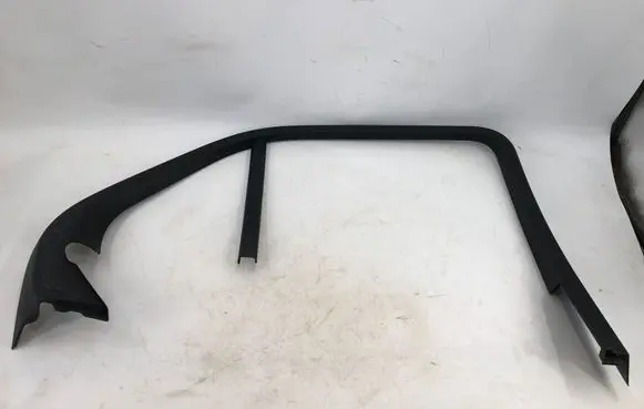 Mercedes-Benz GLE W167 Other rear door trim element A1677373300
