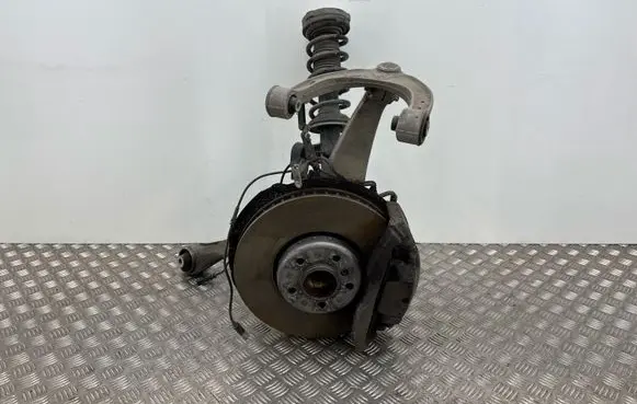 BMW 5 F10 F11 Front wheel hub spindle knuckle 6863893
