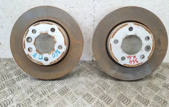 Volkswagen Transporter - Caravelle T5 Rear brake disc