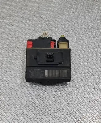 Citroen Berlingo Glow plug pre-heat relay 018010951
