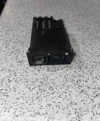 BMW 5 E39 Seat heating switch 61318352259 03055000 459500