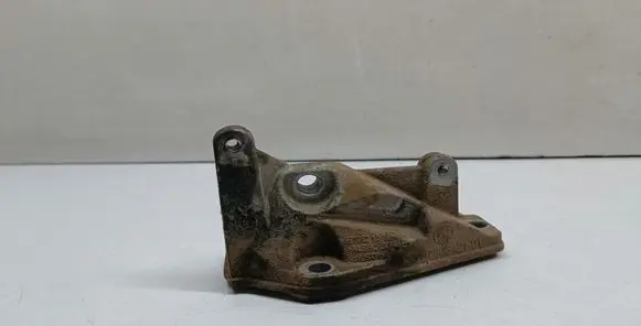 BMW X5 E70 Fuel pump bracket 7805421 13517805421