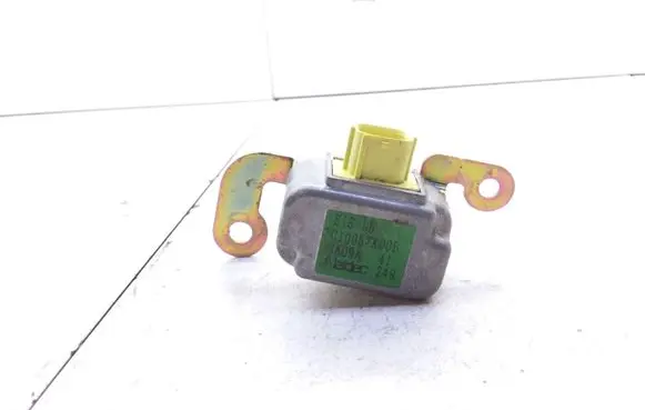 Mazda Premacy Airbag deployment crash/impact sensor C10057KD0B