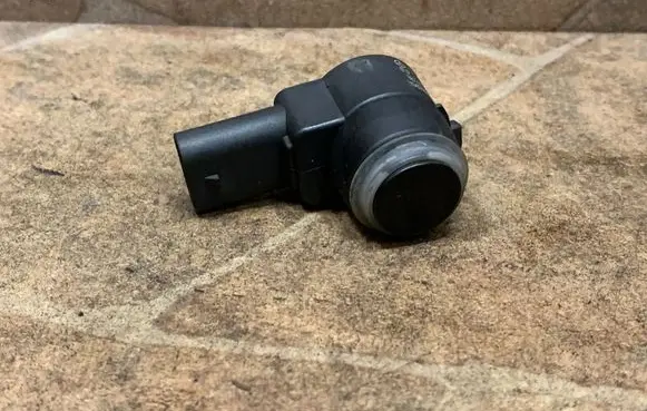 Mercedes-Benz E W212 Parking PDC sensor A2125420018