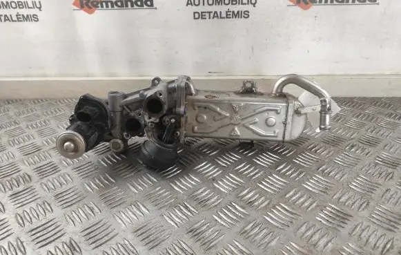 Skoda Superb B6 (3T) EGR valve cooler 03L131512C