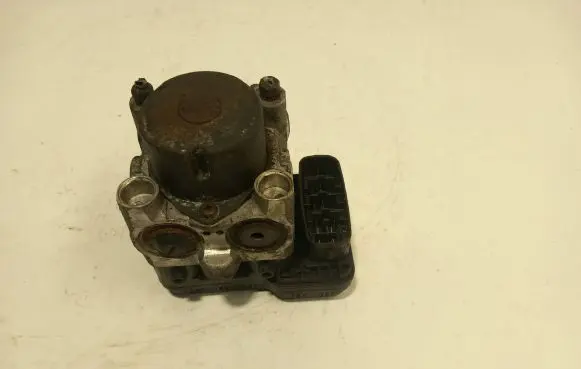 Toyota RAV 4 (XA20) ABS Pump 8954142060 1338000010 4451042070